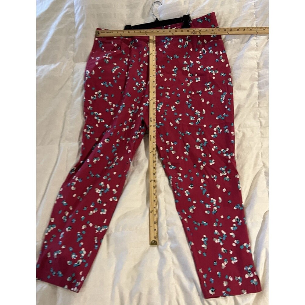 Kate & Mallory Pants Red Print Stretch Canvas Pull On Tapered Leg Plus 3X New - Picture 5 of 8